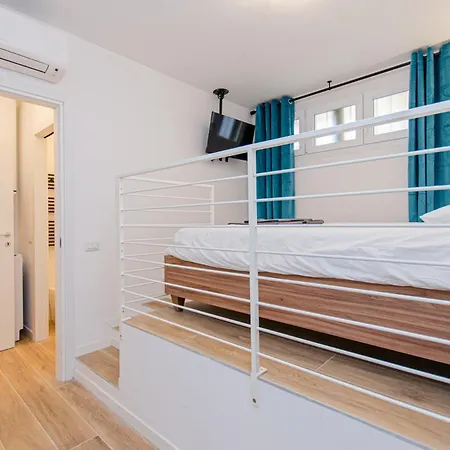 Durante Flat Apartment